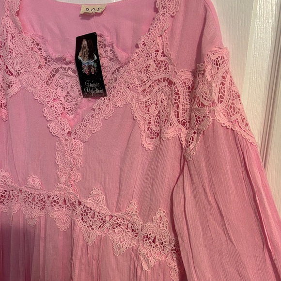 New POL Candy Pink Lace Trim Tunic Top-Medium - Picture 4 of 7